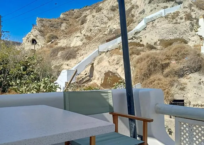 Cave House * Vóthon