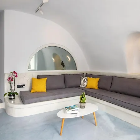 Tatil Evi Cave House Vóthon