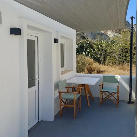 Cave House Tatil Evi Vóthon
