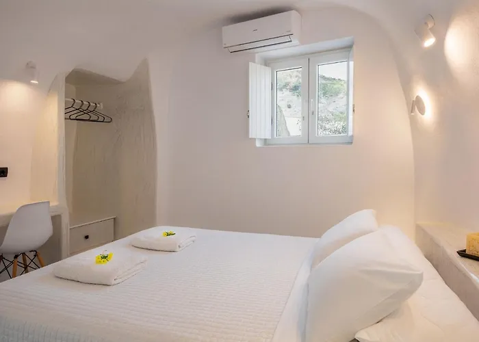 Cave House * Vóthon