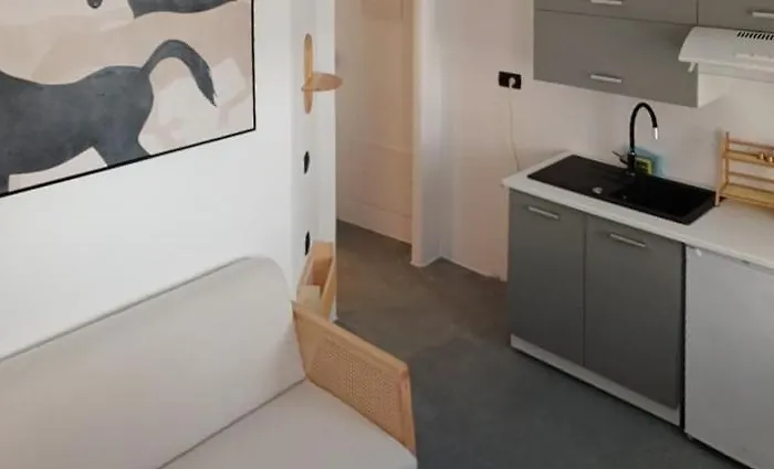 بيت للعطل Cave House Vóthon